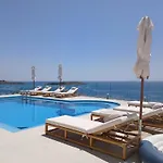 Seawave With Heated Pools, By Hellocrete