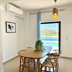 Seawave With Heated Pools, By Hellocrete * Chania (Crete)