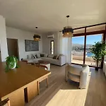 Seawave With Heated Pools, By Hellocrete Villa Chania (Crete)