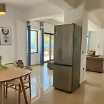 Villa Seawave With Heated Pools, By Hellocrete