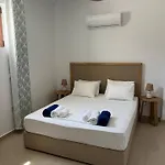 Seawave With Heated Pools, By Hellocrete Villa Chania (Crete)
