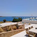 Seawave With Heated Pools, By Hellocrete Villa