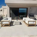 Villa Seawave With Heated Pools, By Hellocrete *