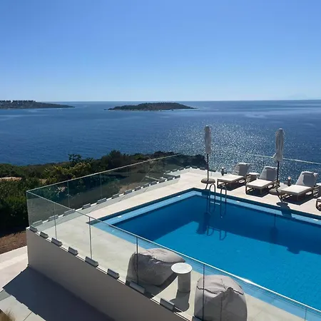 Villa Seawave With Heated Pools, By Hellocrete Hriszí Aktí Haniá