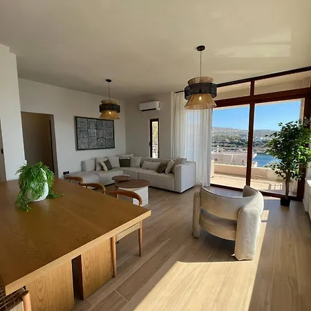 Seawave With Heated Pools, By Hellocrete Villa Chania (Crete)