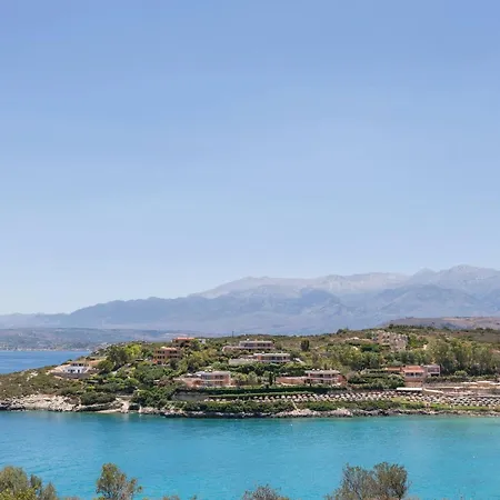 Seawave With Heated Pools, By Hellocrete Chania (Crete)