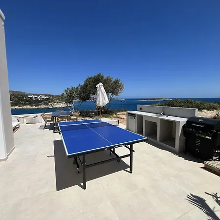 Villa Seawave With Heated Pools, By Hellocrete