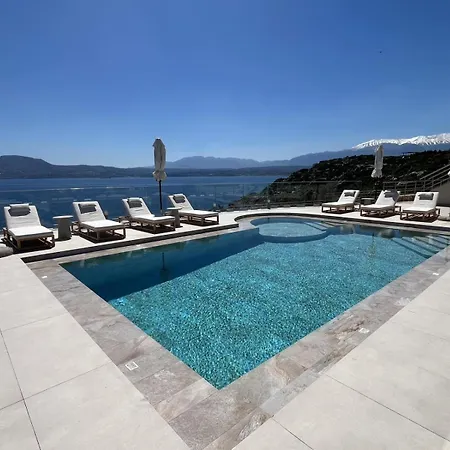Seawave With Heated Pools, By Hellocrete