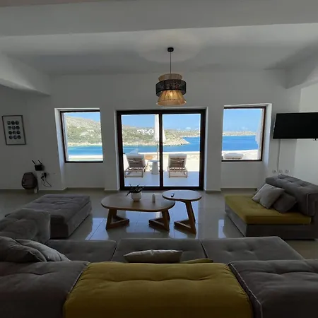 Villa Seawave With Heated Pools, By Hellocrete *