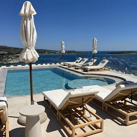Seawave With Heated Pools, By Hellocrete Villa *