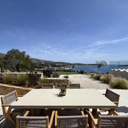 Villa Seawave With Heated Pools, By Hellocrete