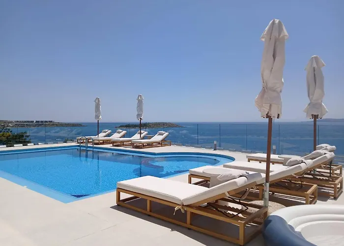 Seawave With Heated Pools, By Hellocrete