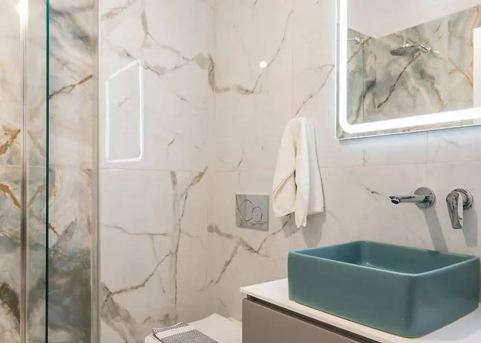 Seawave With Heated Pools, By Hellocrete