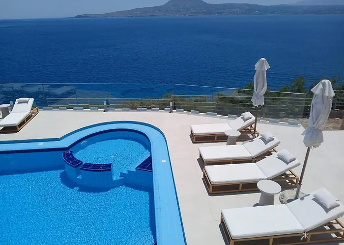 Villa Seawave With Heated Pools, By Hellocrete Chania (Crete)
