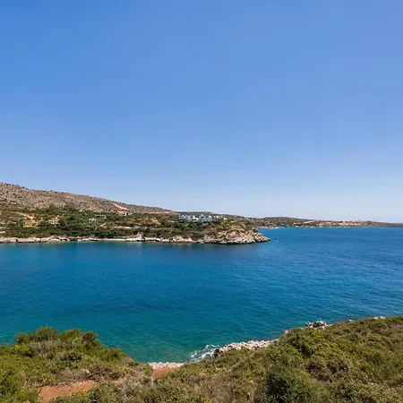 Seawave Villas, By Hellocrete *