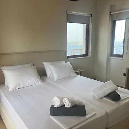 Villa Seawave Villas, By Hellocrete