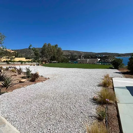 Villa Seawave Villas, By Hellocrete