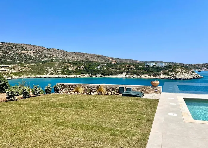 Seawave With Heated Pools, By Hellocrete Villa *